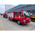 Isuzu petit camion de pompiers du réservoir d'eau